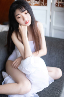 挺起奶头主动喂男人吃奶水的好处